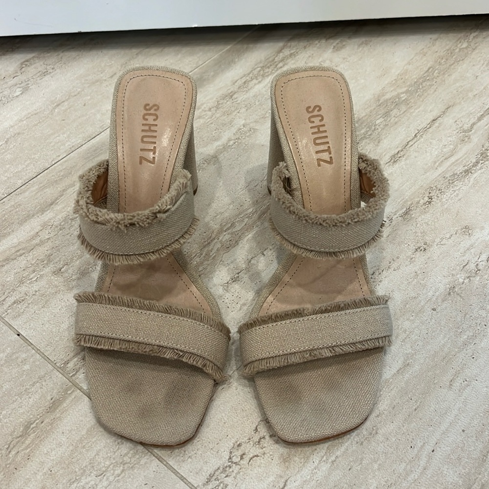 Schultz Heels - image 1